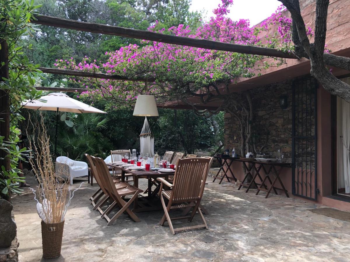 Villa 4 Porto Rotondo Exterior photo